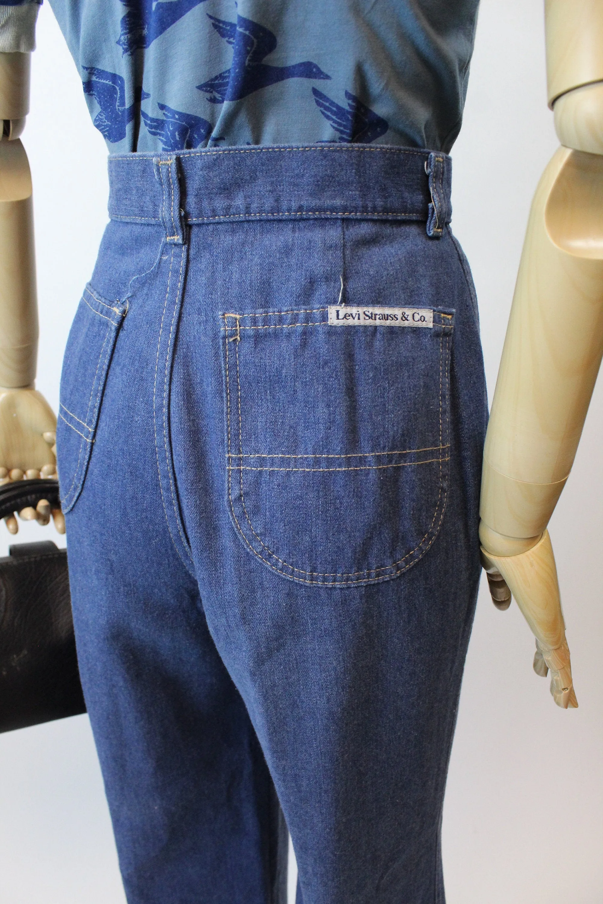 1980s LEVIS denim jeans 31" waist medium | new spring summer
