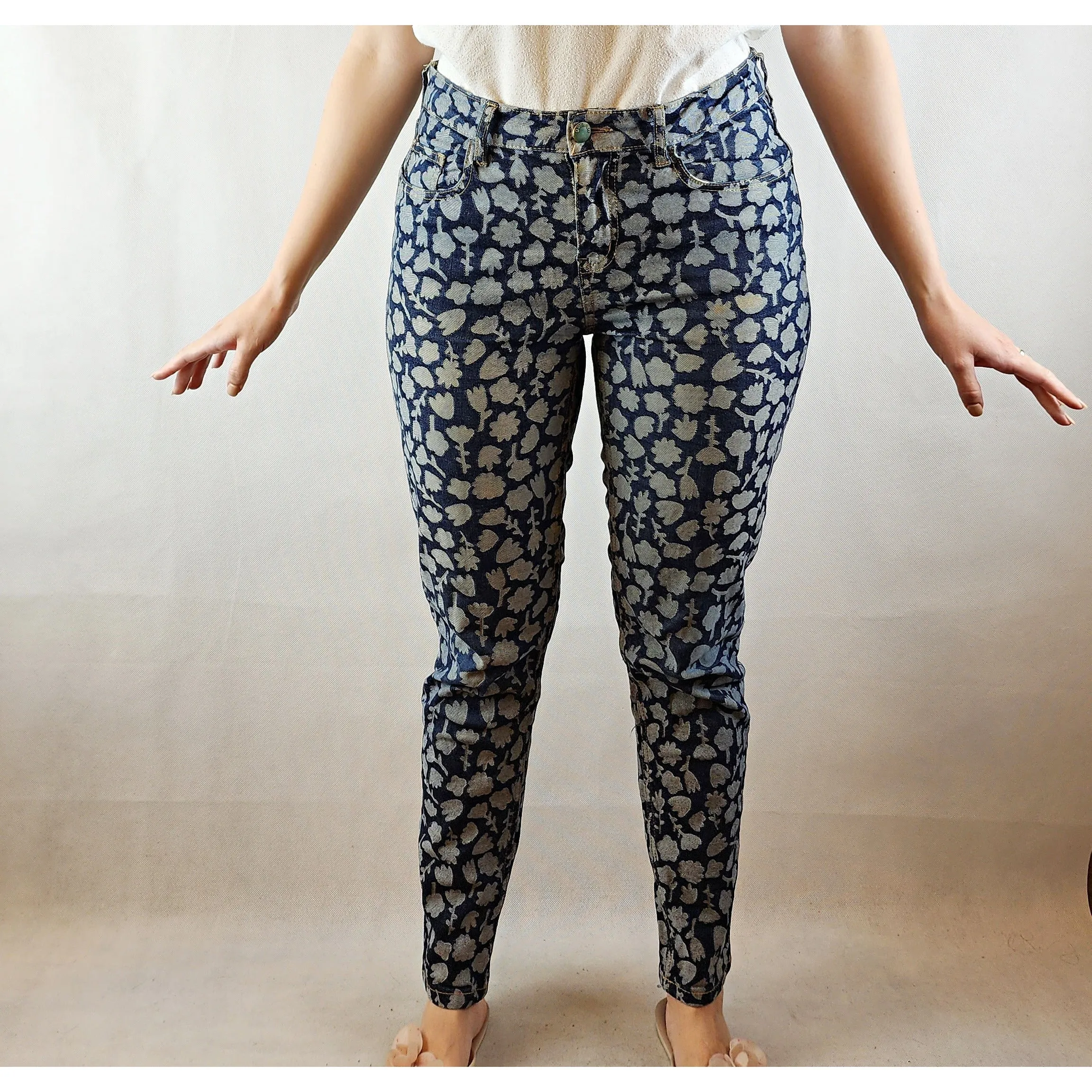 Gorman dark denim jeans with light denim floral shapes size 10