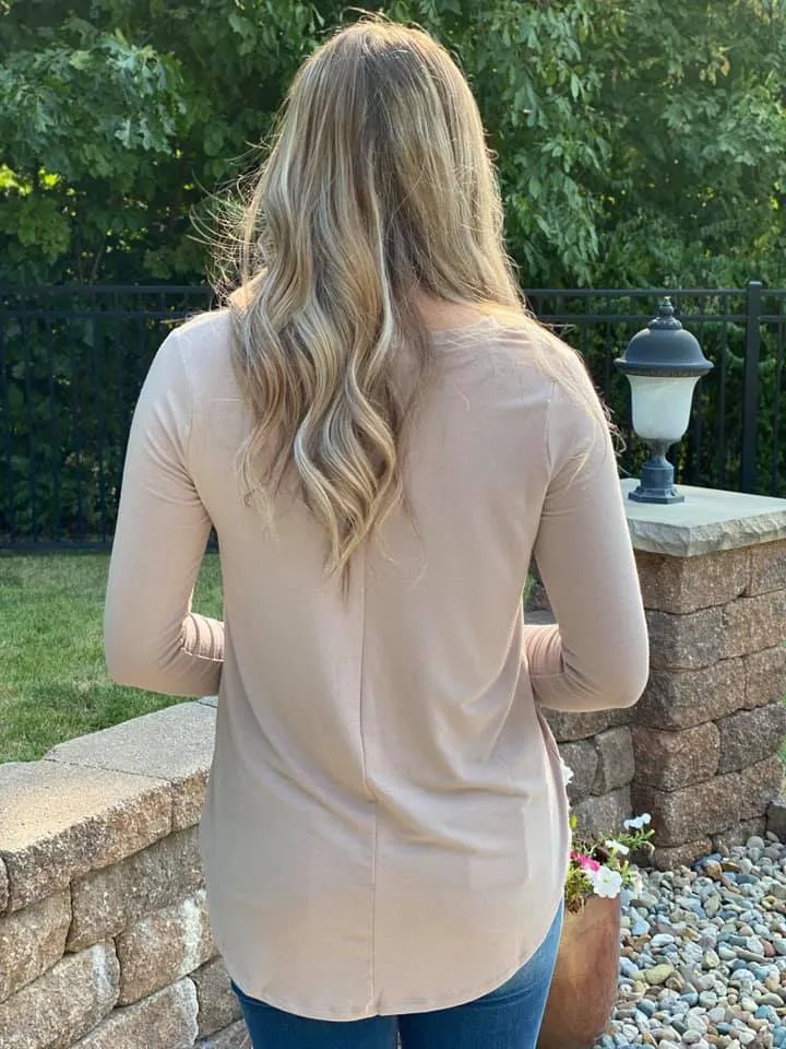 Long Sleeve Leopard Pocket V-Neck - Mocha
