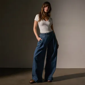 Pleated Denim Pant - Medium Wash