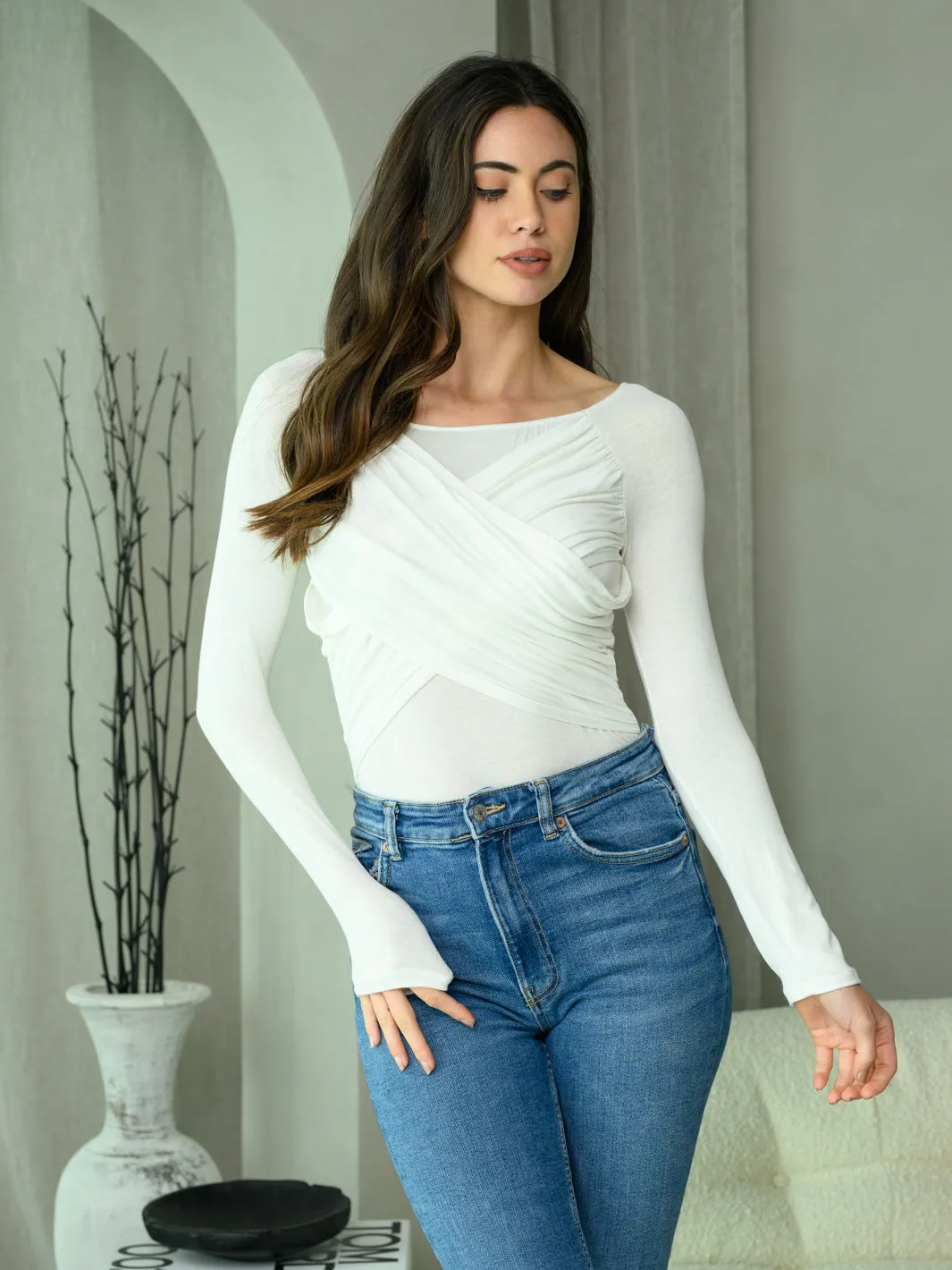WOMEN'S LONG SLEEVE FRONT DETAILED BODYSUIT