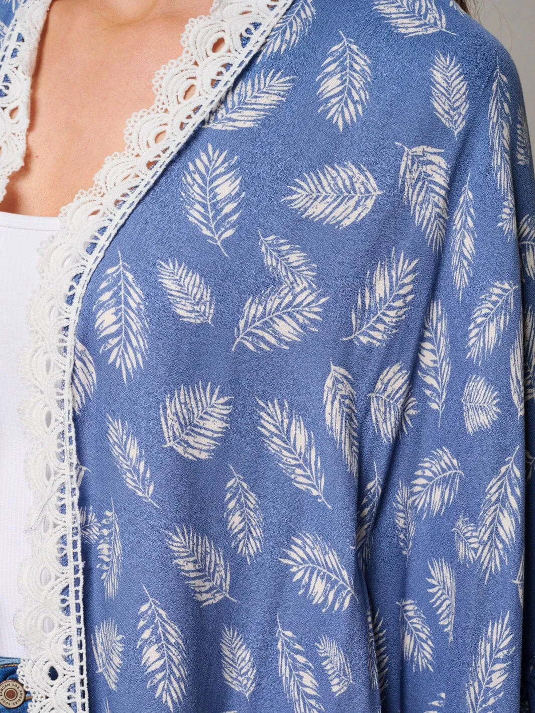 WOMEN'S LONG SLEEVE OPEN FRONT TRIM DETAILED LEAF PRINT KIMONO