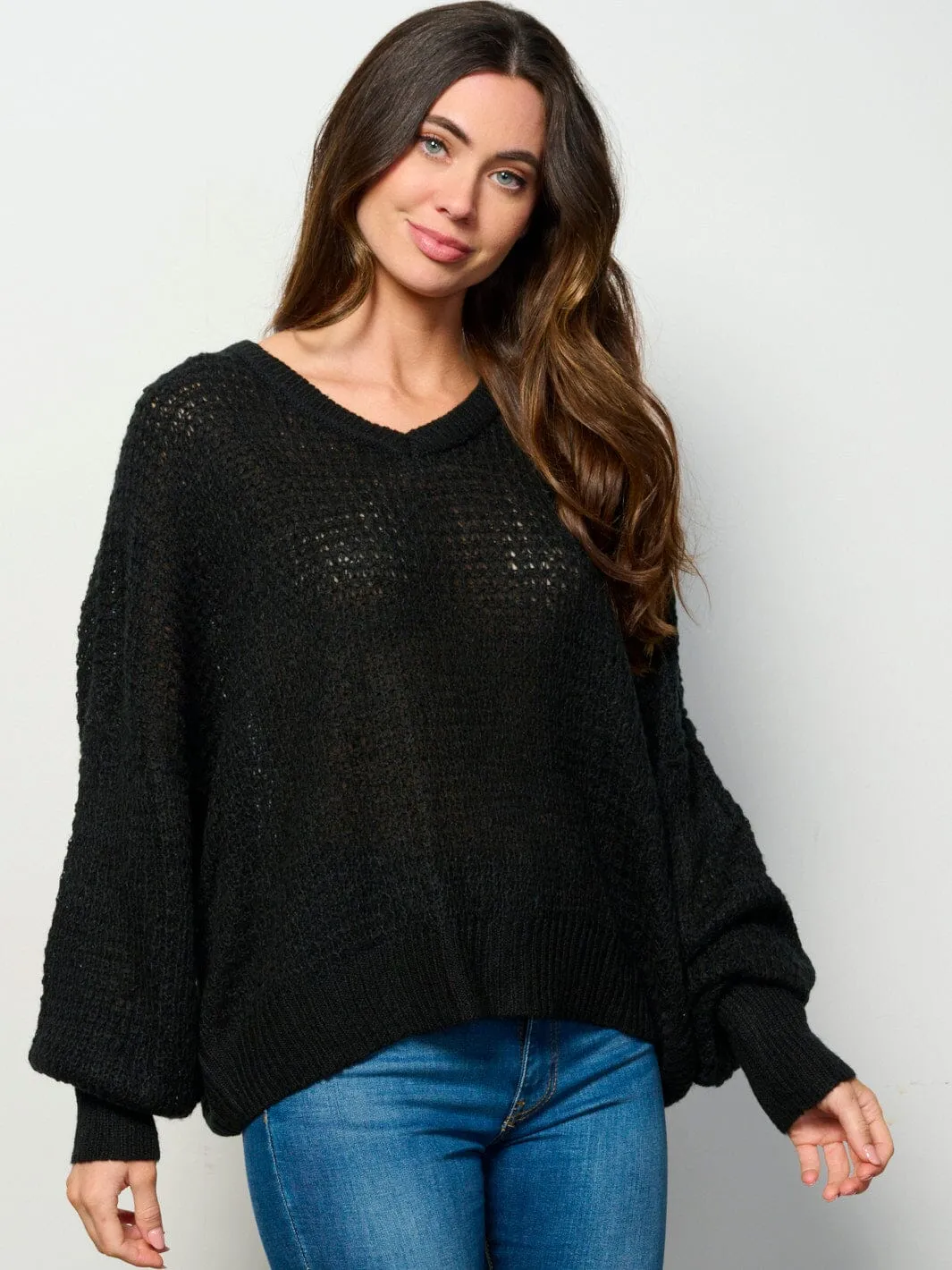 WOMEN'S LONG SLEEVE V-NECK KNIT PULLOVER SWEATER
