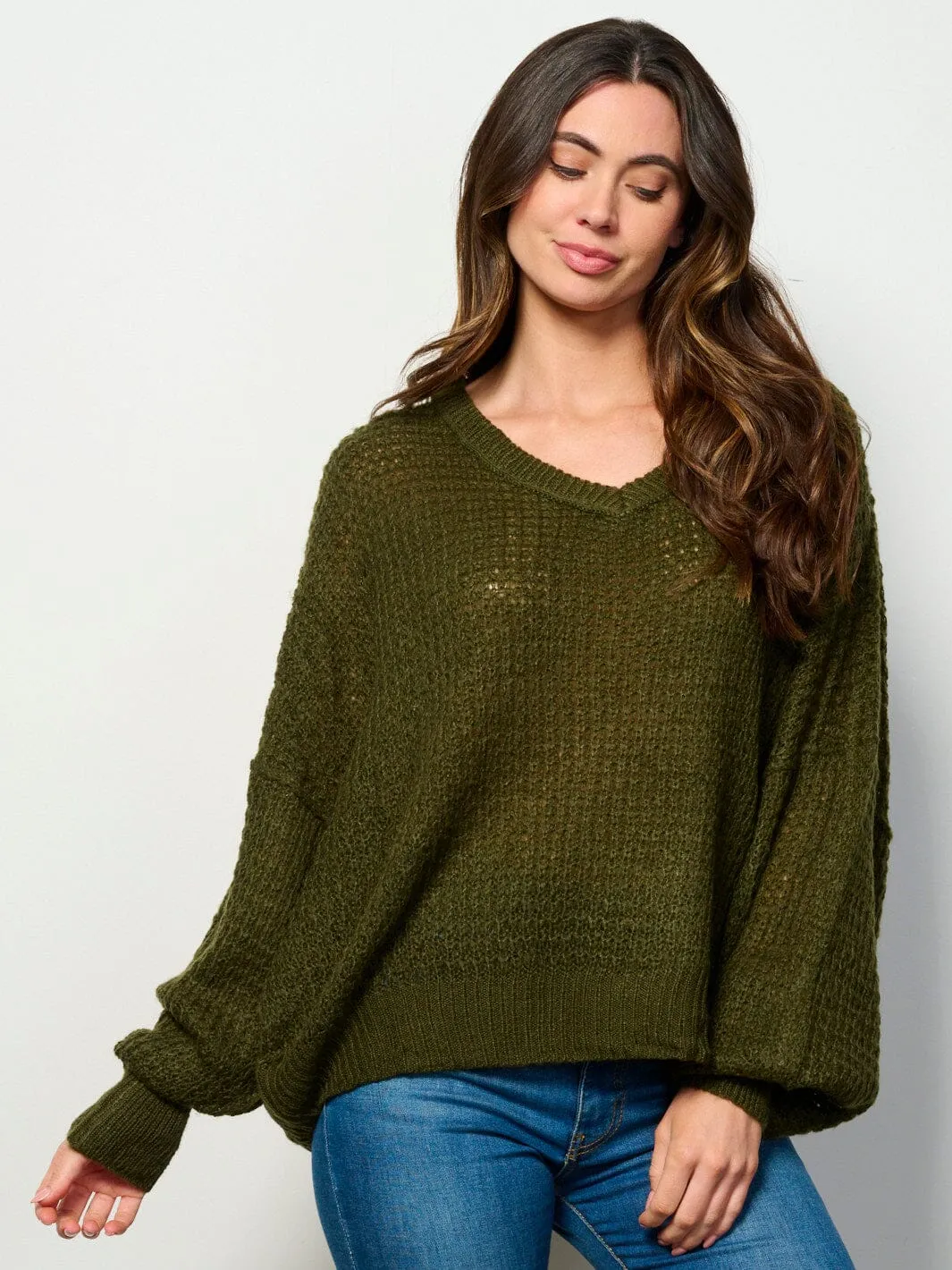 WOMEN'S LONG SLEEVE V-NECK KNIT PULLOVER SWEATER
