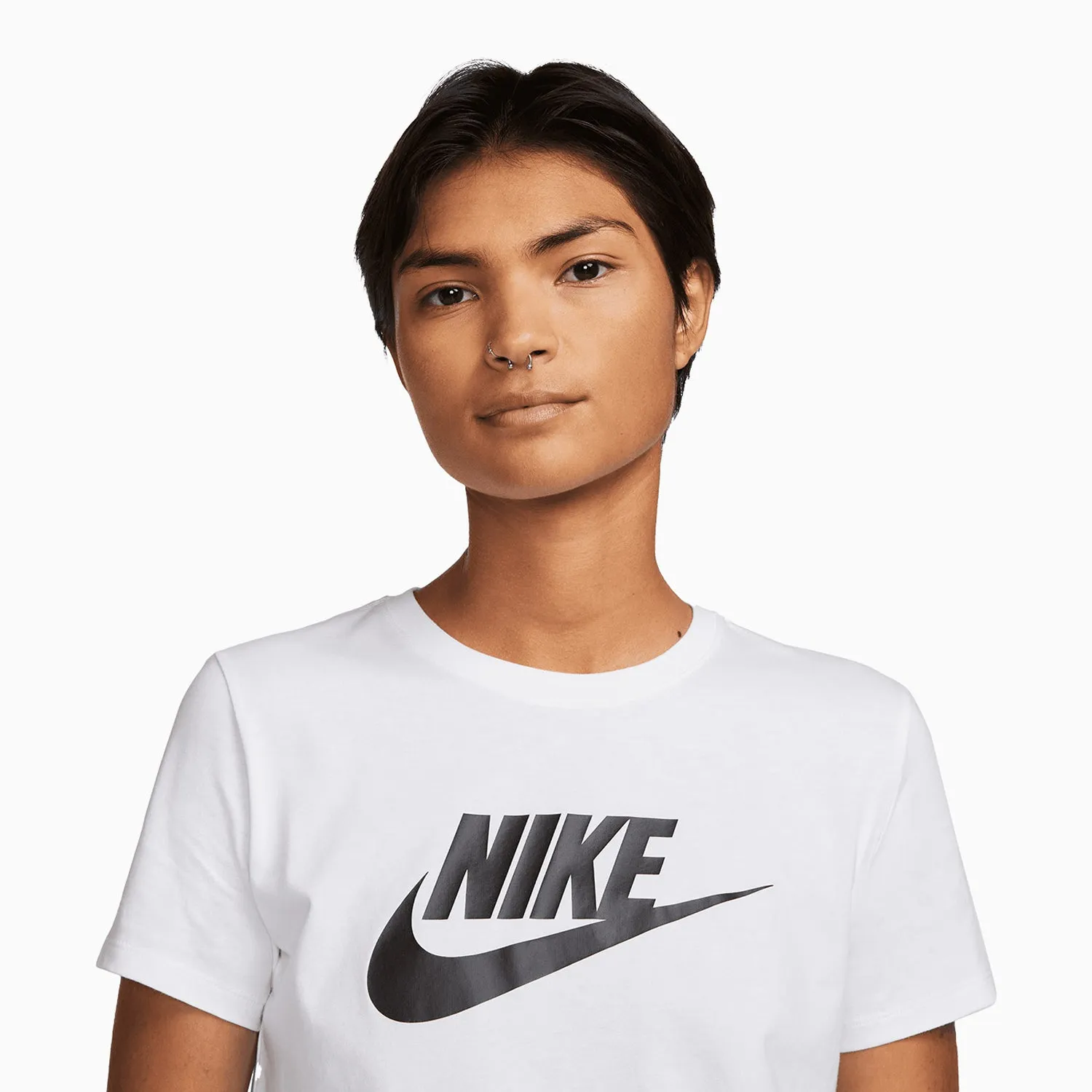 Women's Nike Sportswear Club Essentials Outfit