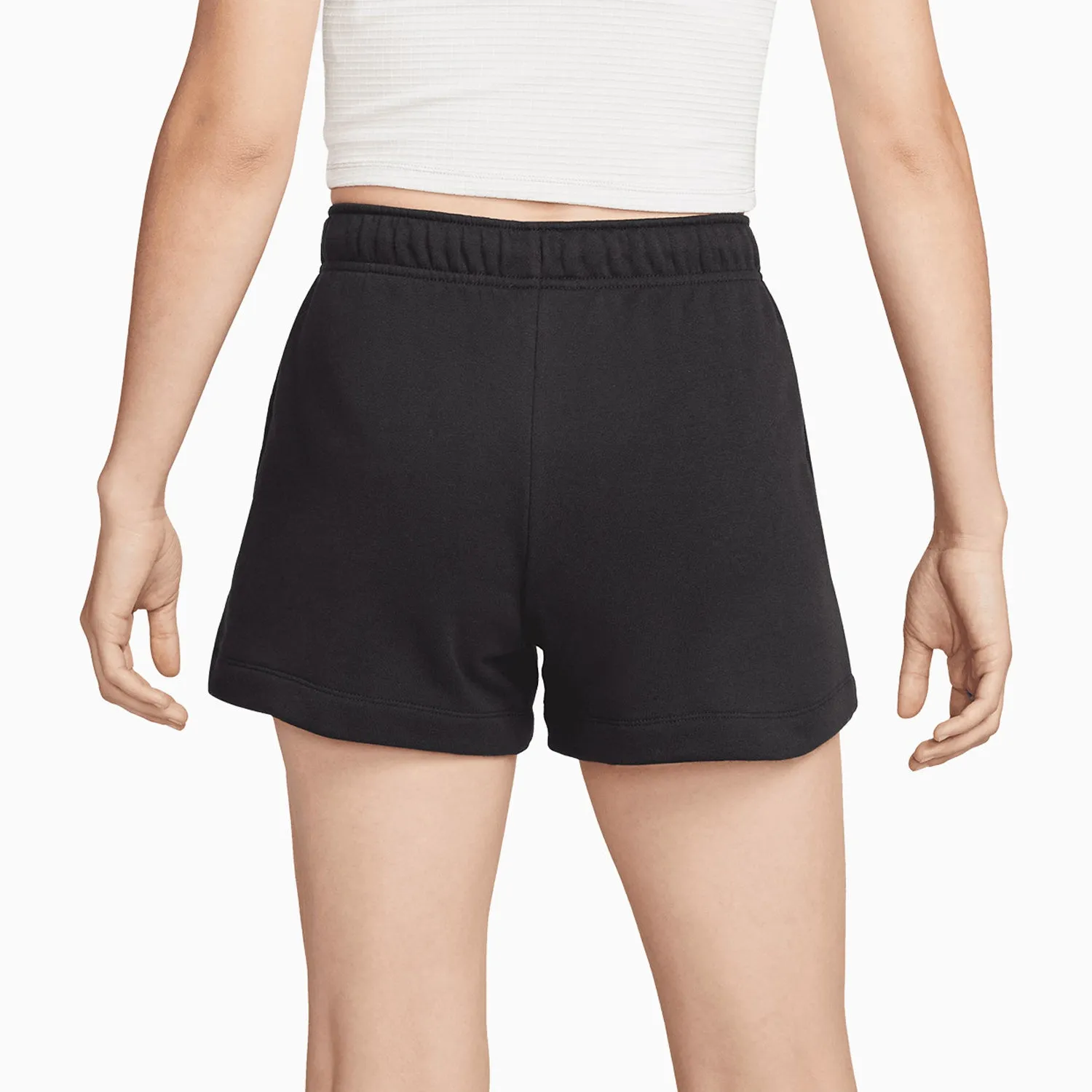 Women's Nike Sportswear Club Essentials Outfit