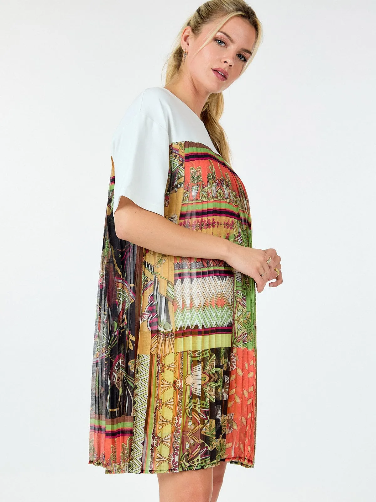 WOMEN'S SHORT SLEEVE MULTI PRINT PLEATED BLOUSE