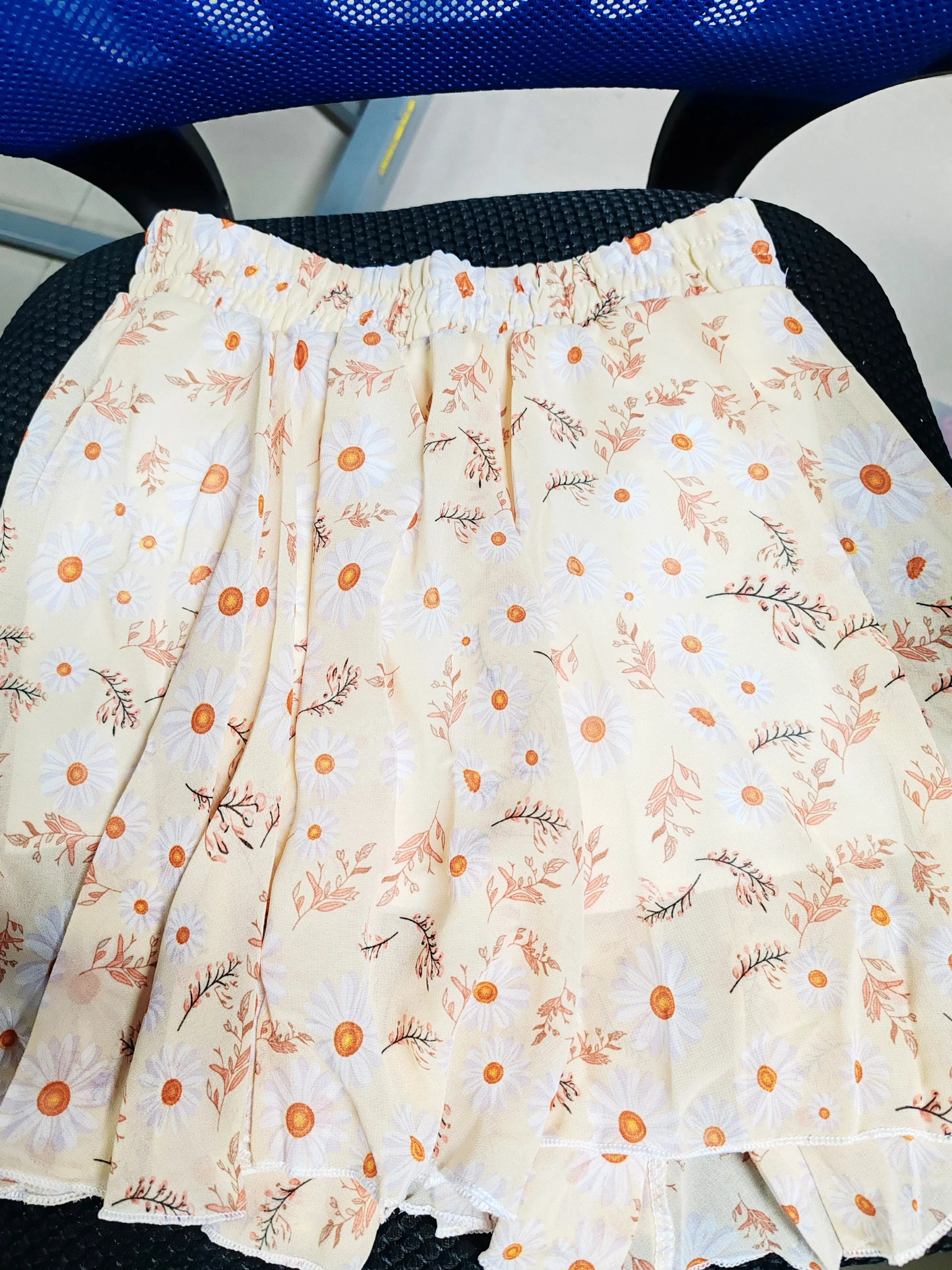 Women's skirt summer high waist printed chiffon pleated floral short skirt Safety one word floral mini skirt